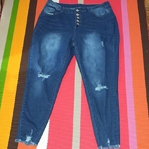 Jeanswear Distressed VGC 32" X 26"  Blue Skinny Jeans Button Down Fly. Ankle.